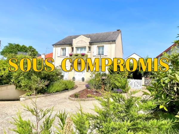 MAISON CONFLANS STE HONORINE - 7 PIÈCES - 130 m² €489 000 ** - Référence 7789