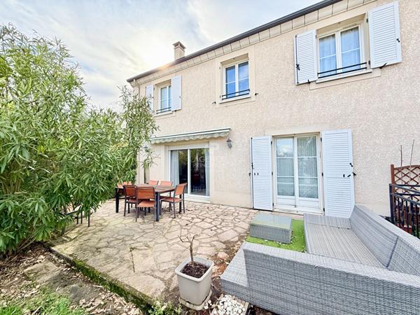 MAISON CONFLANS STE HONORINE - 7 PIÈCES - 130 m² €489 000 ** - Référence 7789