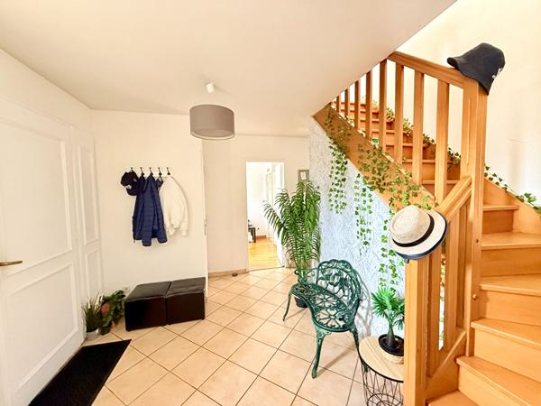 MAISON CONFLANS STE HONORINE - 7 PIÈCES - 130 m² €489 000 ** - Référence 7789