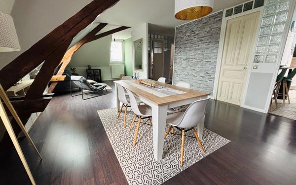 Appartement à vendre    4 pièces • 98 m2 Saint-Quentin