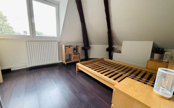 Appartement à vendre    4 pièces • 98 m2 Saint-Quentin