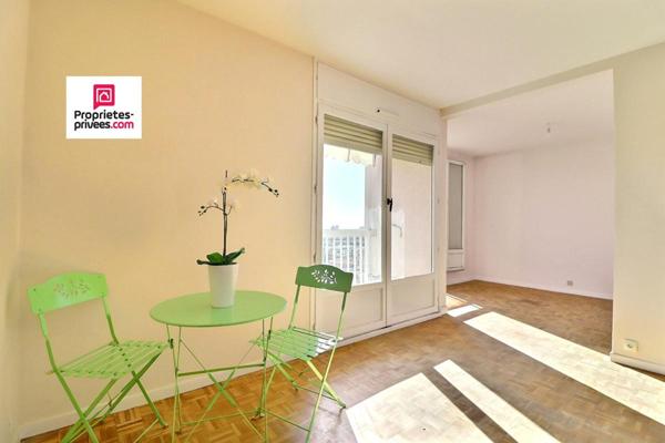 Appartement Marseille 4 pièce(s) 80.92 m2 avec Parking et cave
