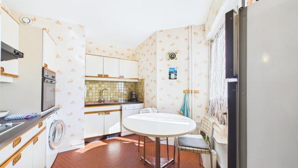 5 pièces lumineux à 400 m du métro ligne 7