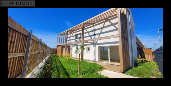 Maison de 92,3 m² en vente à AXE LA ROCHELLE - NIORT