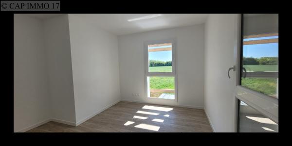 Maison de 92,3 m² en vente à AXE LA ROCHELLE - NIORT