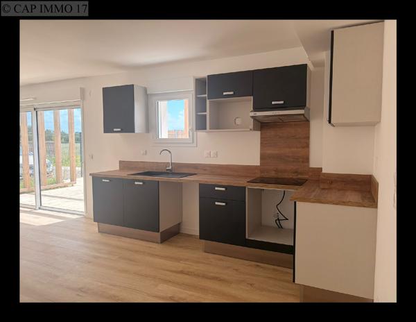 Maison de 92,3 m² en vente à AXE LA ROCHELLE - NIORT