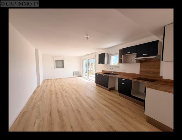 Maison de 92,3 m² en vente à AXE LA ROCHELLE - NIORT