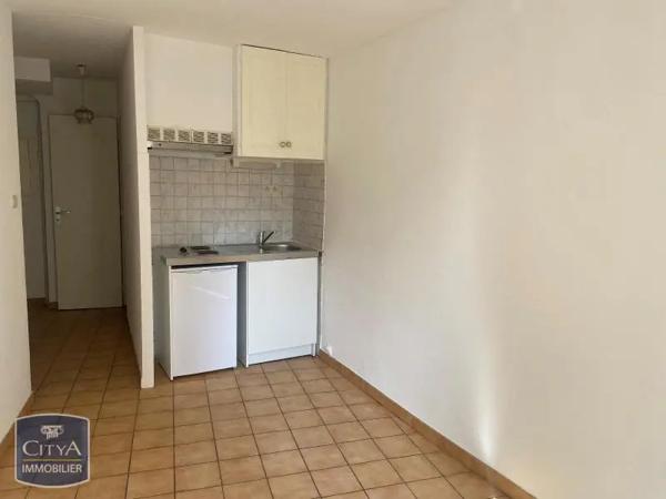 Appartement à louer 1 pièce 16.38m²