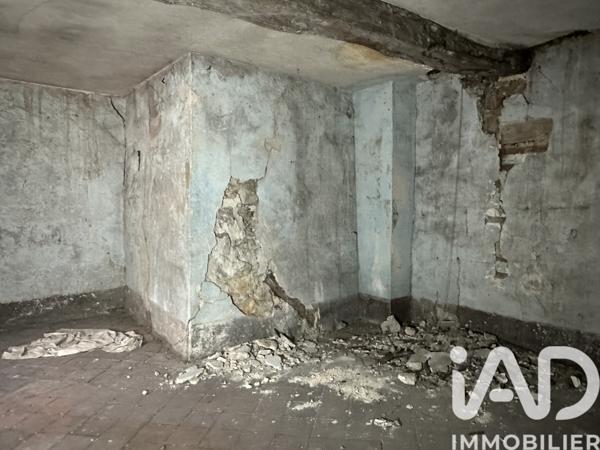 Immeuble à vendre 273 m² Nemours