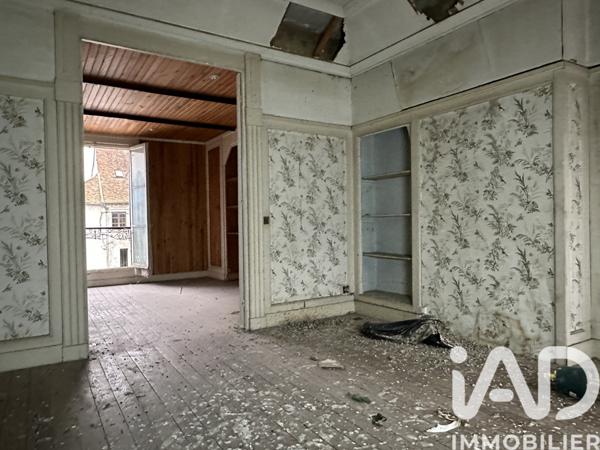 Immeuble à vendre 273 m² Nemours