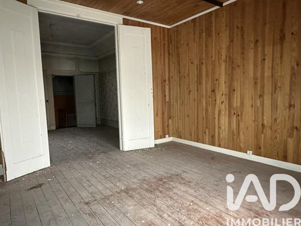 Immeuble à vendre 273 m² Nemours