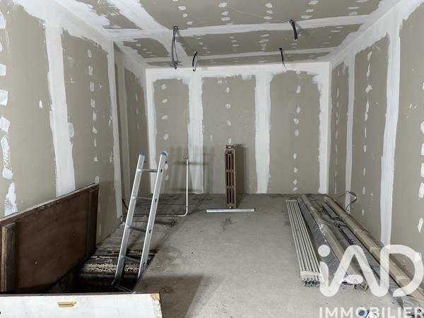 Immeuble à vendre 273 m² Nemours