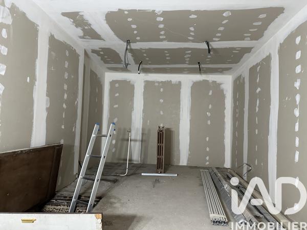 Immeuble à vendre 273 m² Nemours