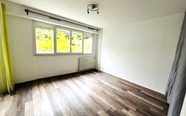 Appartement à vendre    1 pièce • 30,59 m2 Laon