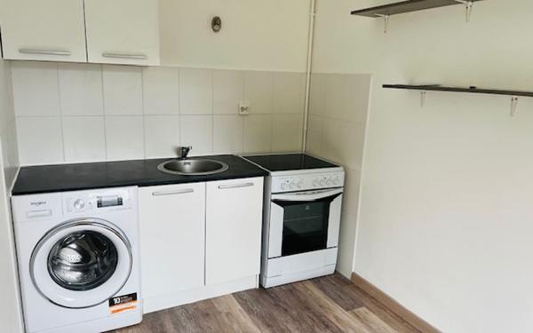 Appartement à vendre    1 pièce • 30,59 m2 Laon