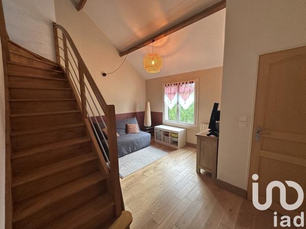 Maison 5 pièces de 126 m² à Saint-Lubin-de-la-Haye (28410)