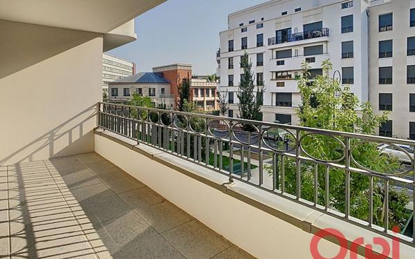 Appartement à louer    3 pièces • 65,80 m2 Clamart