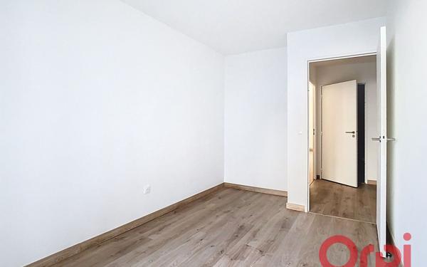Appartement à louer    3 pièces • 65,80 m2 Clamart