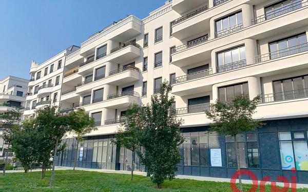 Appartement à louer    3 pièces • 65,80 m2 Clamart