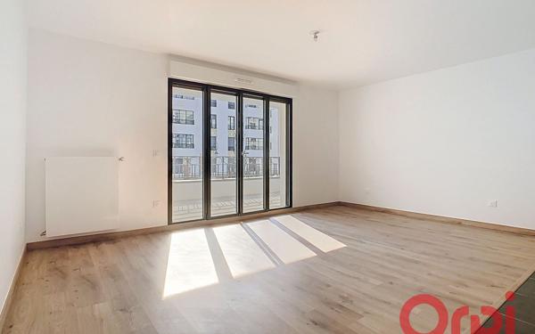 Appartement à louer    3 pièces • 65,80 m2 Clamart
