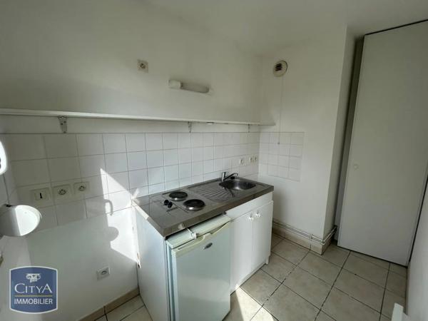 Appartement à louer 2 pièces 48.06m² Lehaucourt (02420)