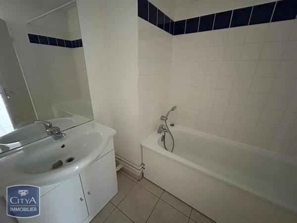 Appartement à louer 2 pièces 48.06m² Lehaucourt (02420)