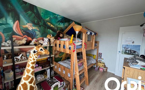 Appartement à louer    3 pièces • 75,50 m2 Montigny-le-Bretonneux