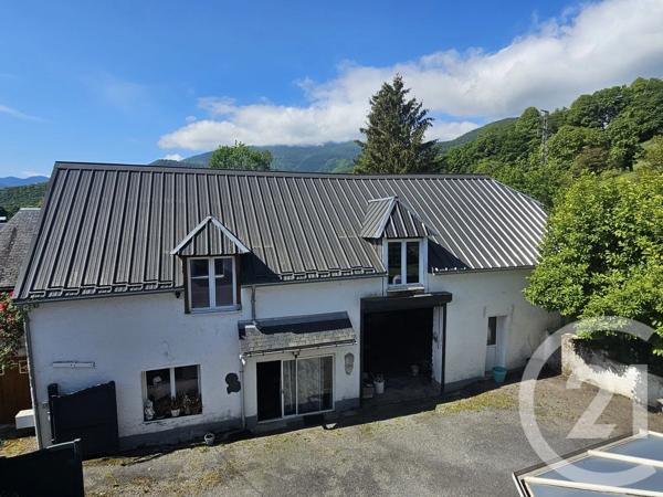 Maison à vendre  4 pièces - 126,06 m 2   HECHES  - 65