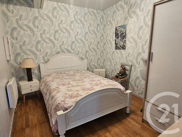 Maison à vendre  4 pièces - 126,06 m 2   HECHES  - 65