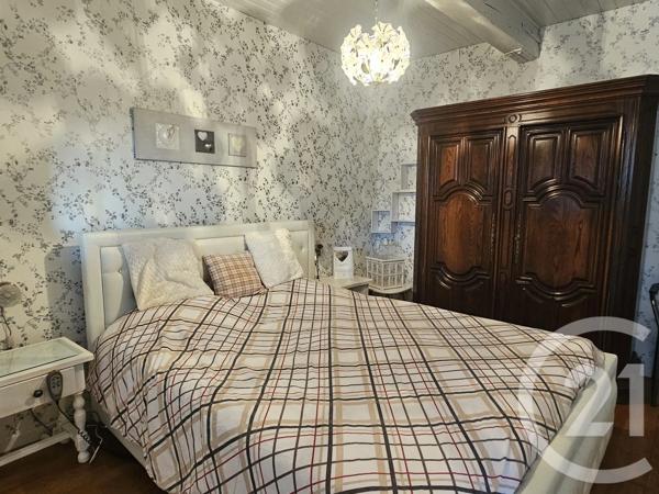 Maison à vendre  4 pièces - 126,06 m 2   HECHES  - 65