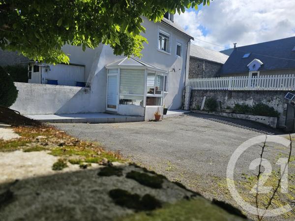 Maison à vendre  4 pièces - 126,06 m 2   HECHES  - 65