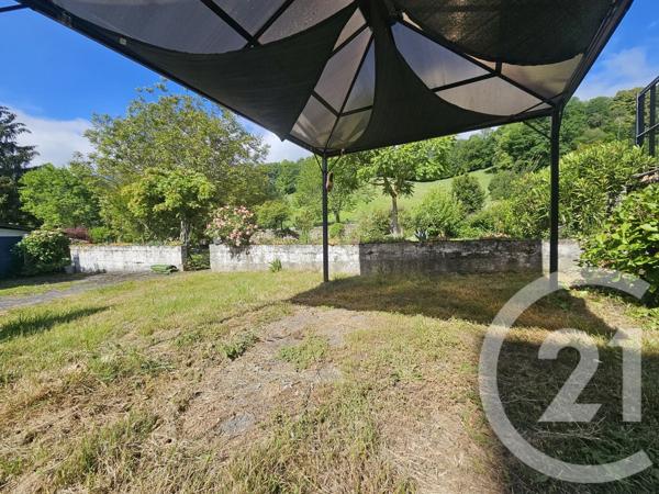 Maison à vendre  4 pièces - 126,06 m 2   HECHES  - 65