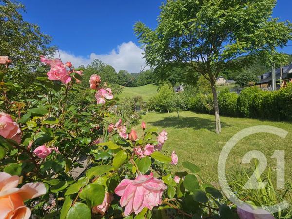 Maison à vendre  4 pièces - 126,06 m 2   HECHES  - 65