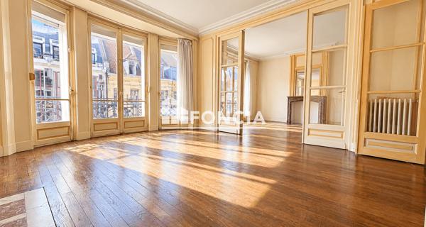 À vendre Appartement 3 pièces 105 m² - Lille 59800