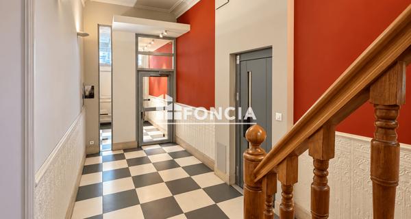À vendre Appartement 3 pièces 105 m² - Lille 59800
