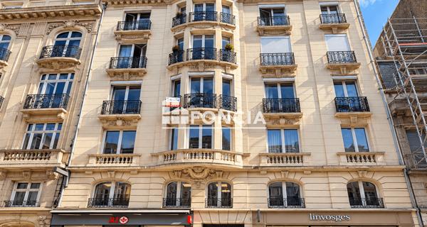 À vendre Appartement 3 pièces 105 m² - Lille 59800