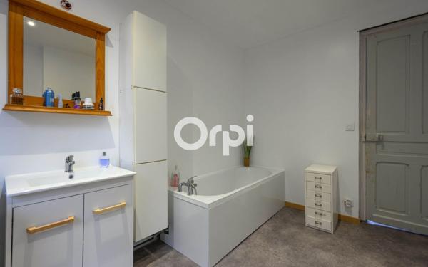 Maison à vendre    3 pièces • 128,03 m2 Douvrin