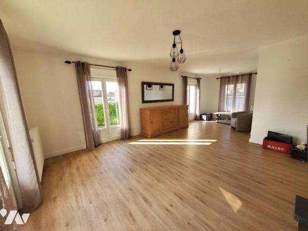 1310N - TOURLAVILLE, maison avec autonomie de plain pied, bien entretenue dans quartier calme et pro