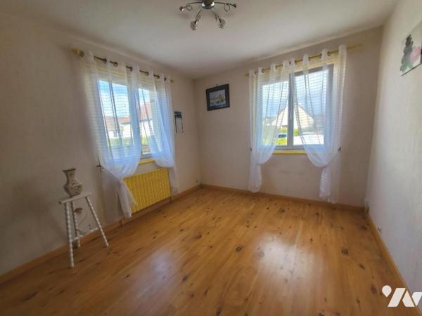 1310N - TOURLAVILLE, maison avec autonomie de plain pied, bien entretenue dans quartier calme et pro