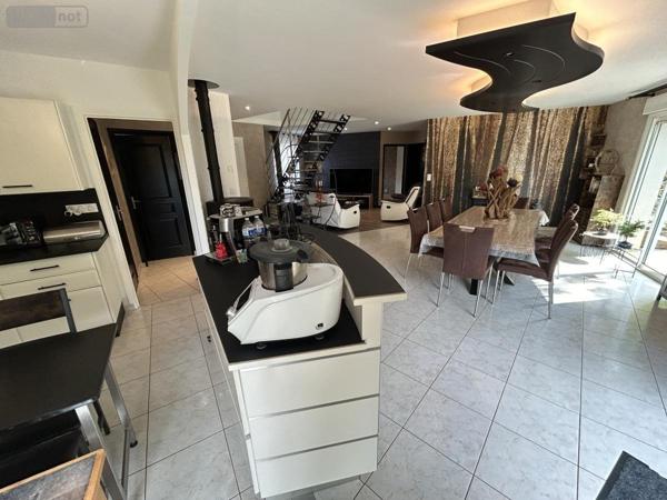 Maison à vendre à Saint-Ouën-des-Toits en Mayenne (53410), ref : 53006-1338