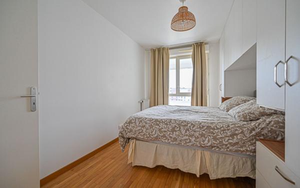 Appartement à louer    4 pièces • 82 m2 Asnières-sur-Seine