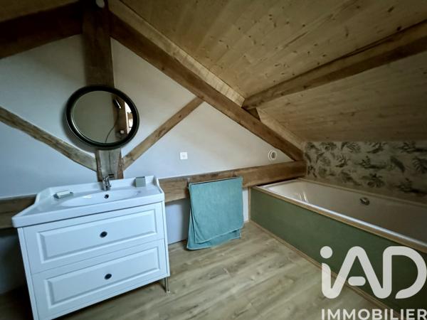 Maison à vendre 5 pièces 140 m² Sainte-Croix-de-Mareuil