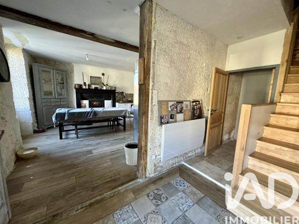 Maison à vendre 5 pièces 140 m² Sainte-Croix-de-Mareuil