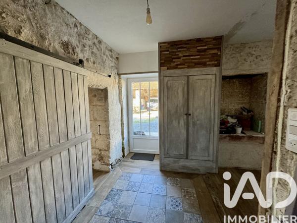 Maison à vendre 5 pièces 140 m² Sainte-Croix-de-Mareuil