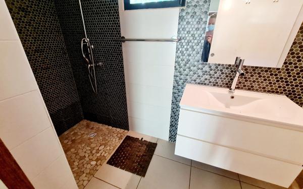 Maison à vendre    4 pièces • 173 m2 Remire-Montjoly