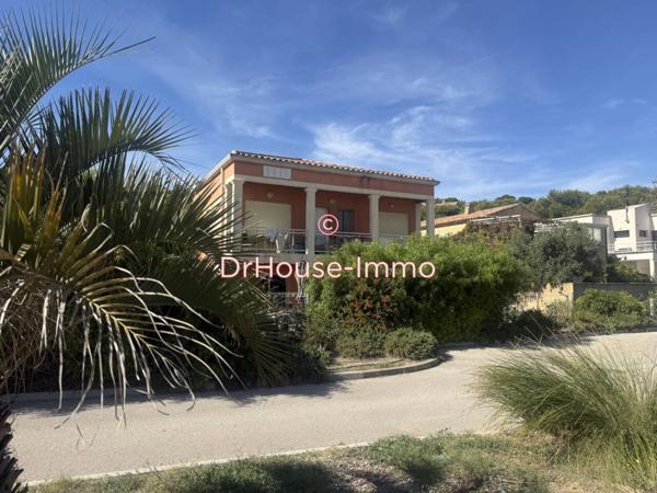 Immeuble à vendre 13 pièces de 158 m²