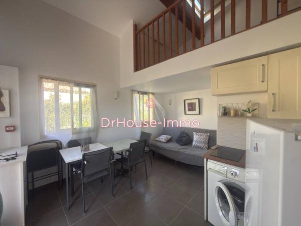 Immeuble à vendre 13 pièces de 158 m²
