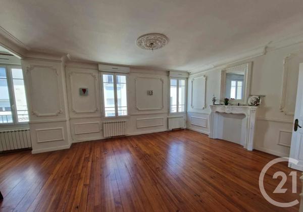 Appartement F6 à vendre  6 pièces - 166,79 m 2   LANNEMEZAN  - 65