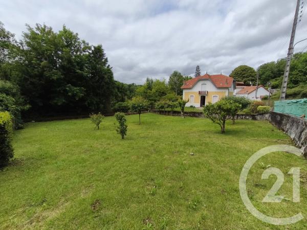 Appartement F6 à vendre  6 pièces - 166,79 m 2   LANNEMEZAN  - 65