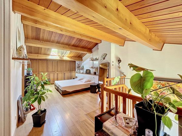 Nice (06000) NICE - JARDIN ESTIENNE D'ORVES - MAISON JUMELEE 5P - VUE MER